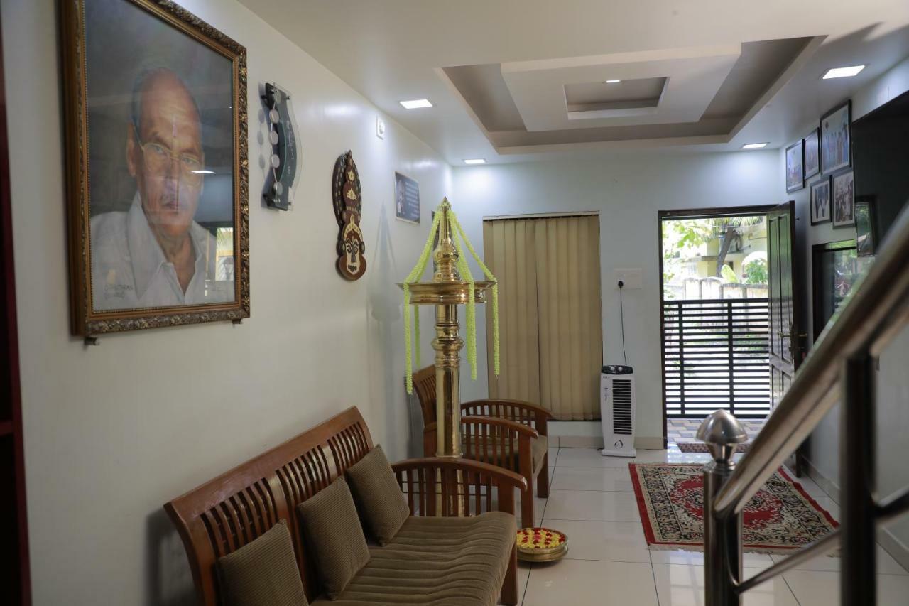 Bed and Breakfast Pavithram Residency Коллам Экстерьер фото