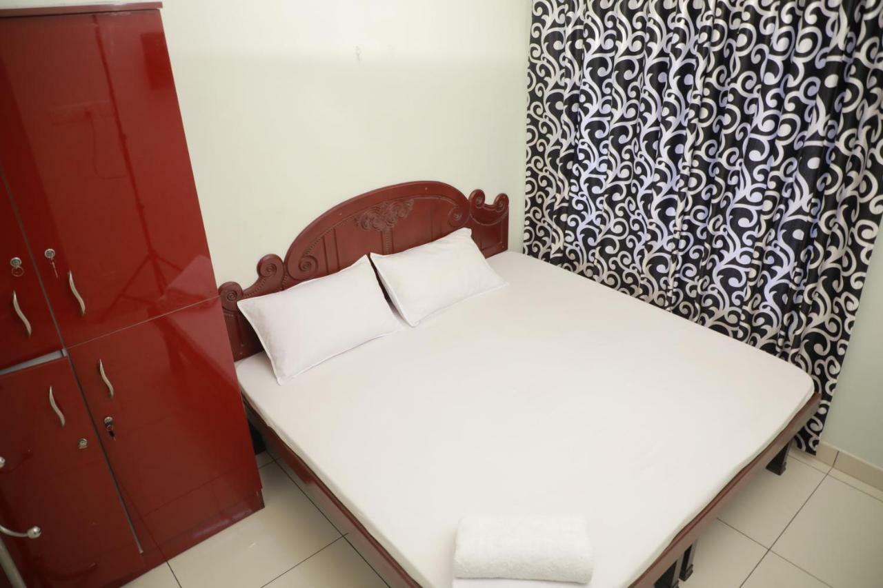 Bed and Breakfast Pavithram Residency Коллам Экстерьер фото